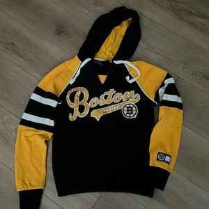 NHL Boston Bruins Womens Size Small Hooded Hockey Sweatshirt